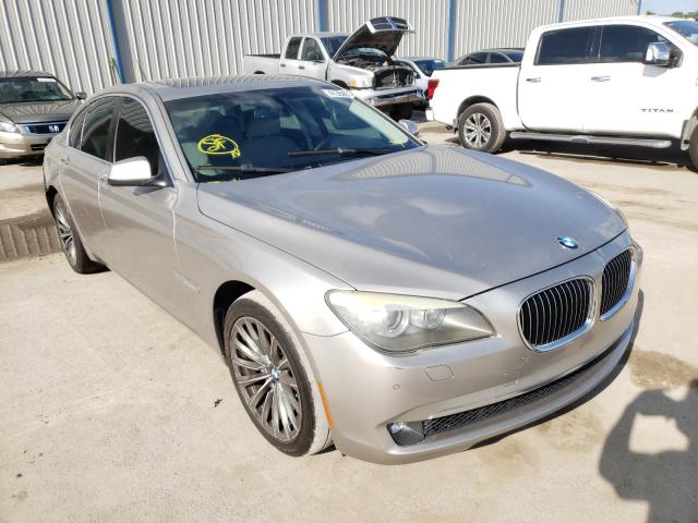 Bmw 740 i (2011)