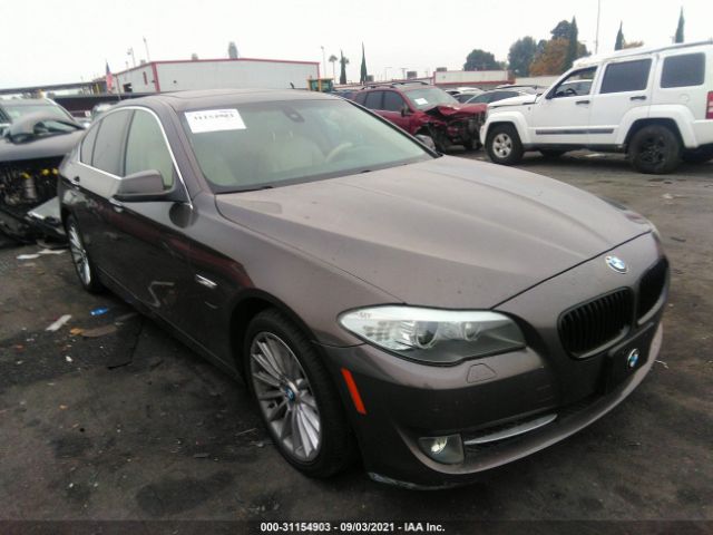 Bmw 5 (2011)