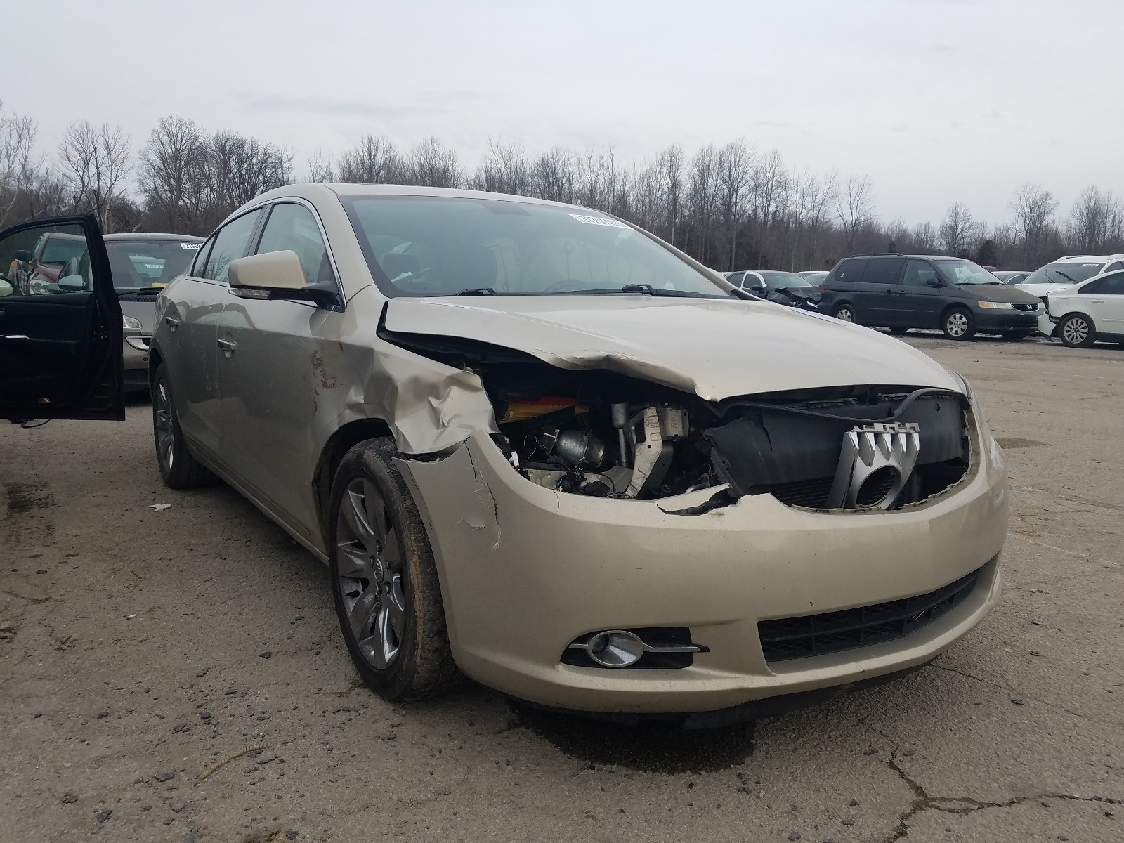 Buick Lacrosse p (2012)
