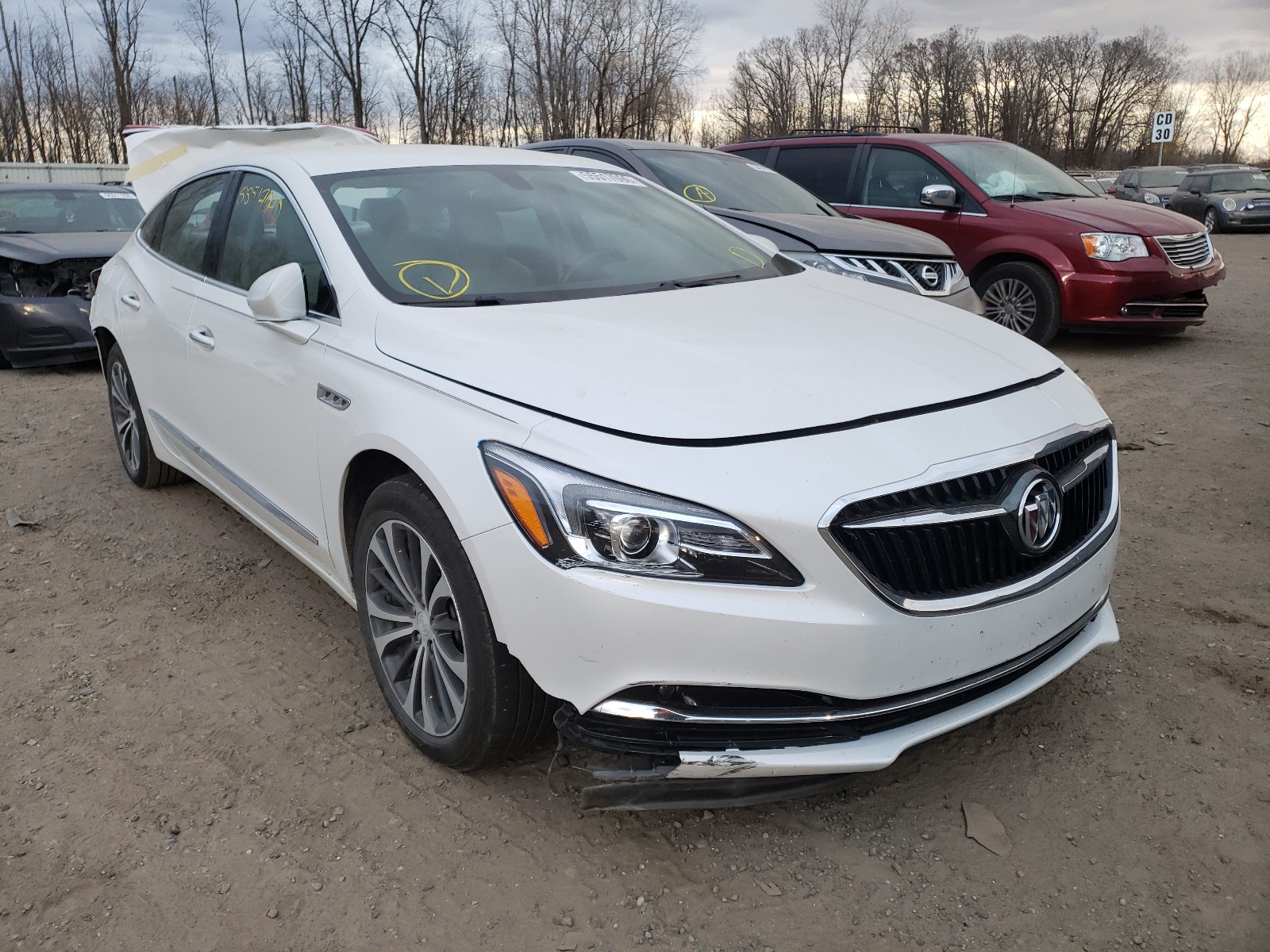 Buick Lacrosse e (2017)