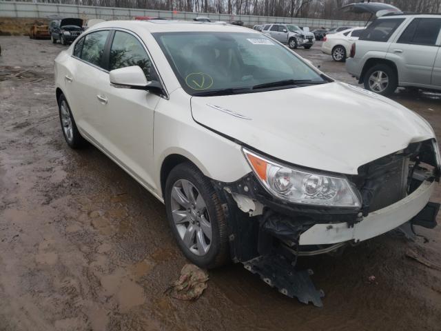 Buick Lacrosse c (2010)
