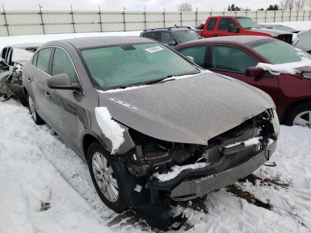 Buick Lacrosse c (2010)