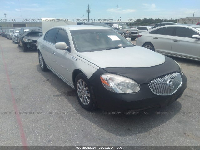 Buick Lucerne (2010)