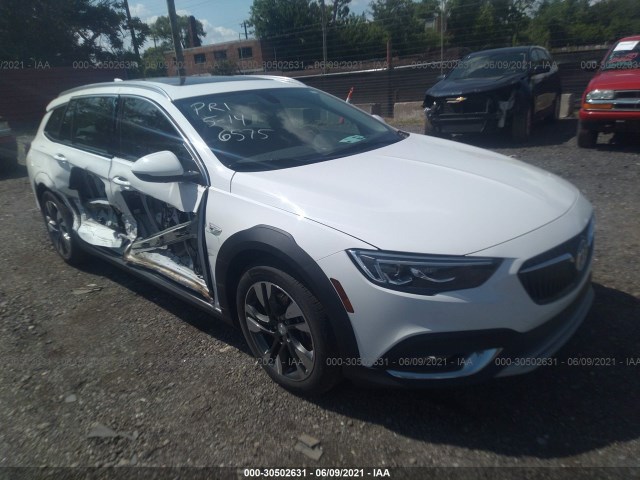 Buick Regal tourx (2018)