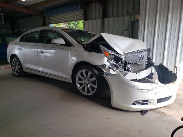 Buick Lacrosse t (2012)