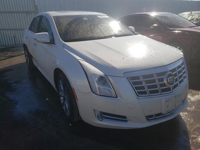 Cadillac Xts luxury (2013)