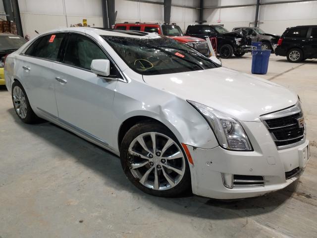 Cadillac Xts luxury (2016)