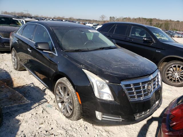 Cadillac Xts luxury (2013)