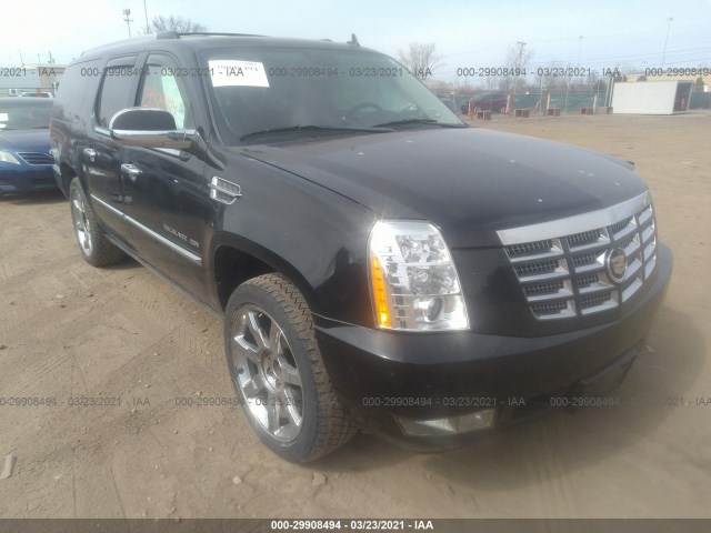 Cadillac Escalade esv (2011)