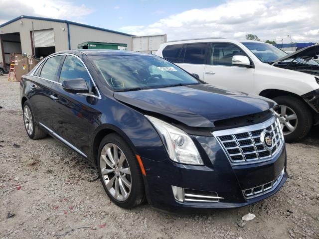 Cadillac Xts luxury (2014)