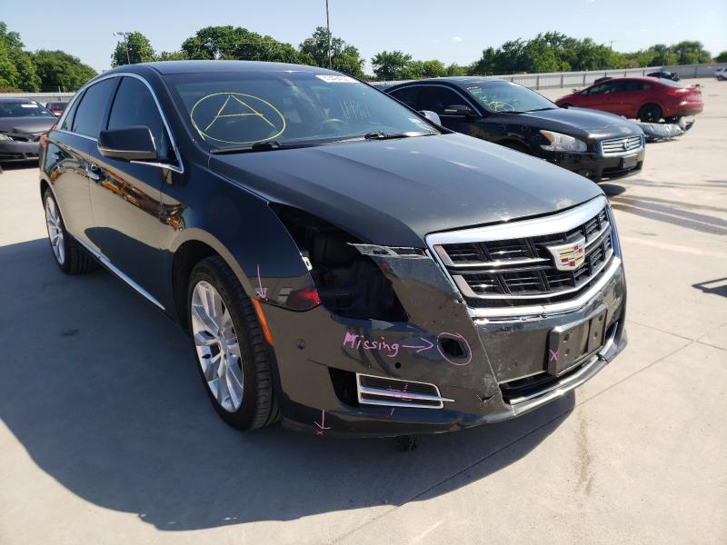 Cadillac Xts luxury (2016)