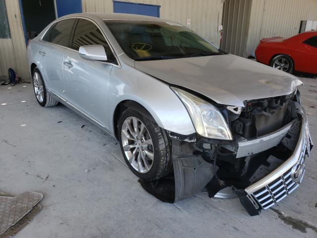 Cadillac Xts luxury (2015)