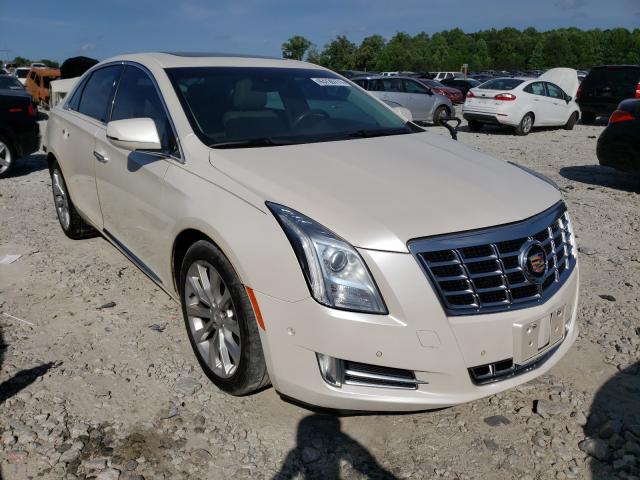 Cadillac Xts luxury (2015)
