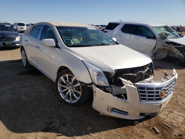 Cadillac Xts luxury (2015)