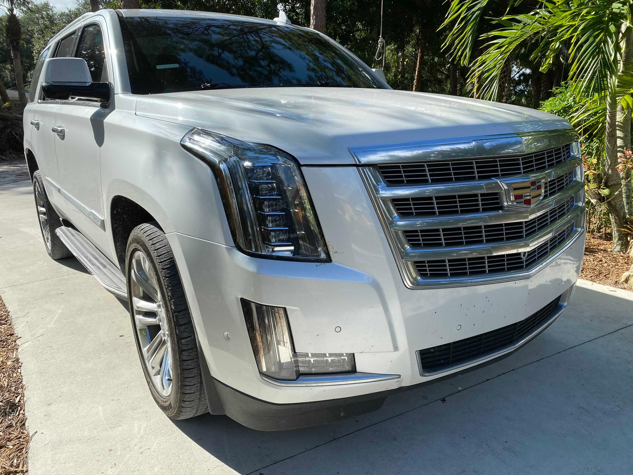 Cadillac Escalade l (2017)
