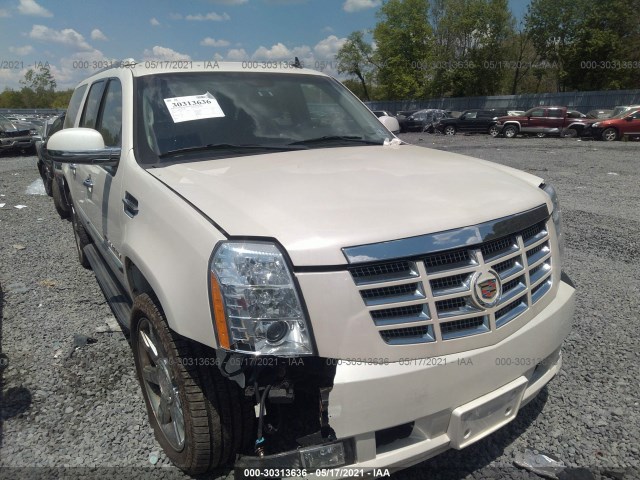 Cadillac Escalade esv (2012)
