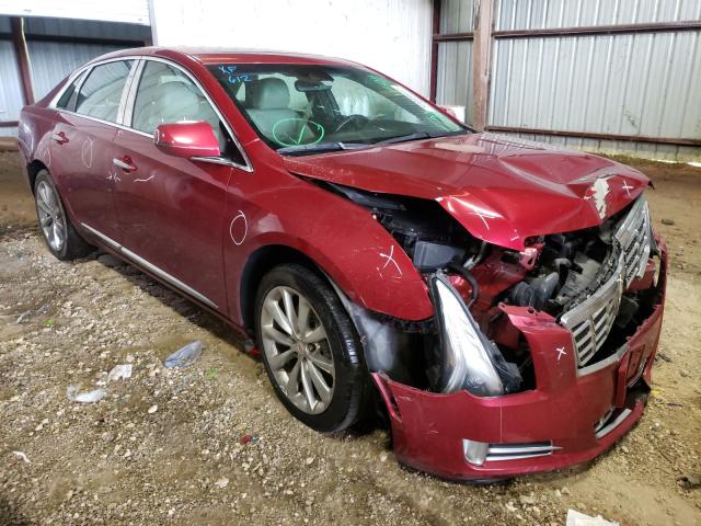 Cadillac Xts luxury (2013)