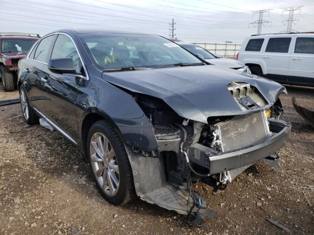 Cadillac Xts luxury (2014)