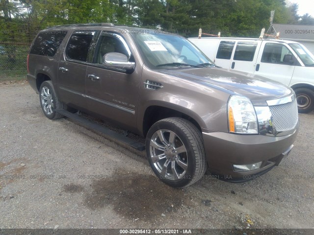 Cadillac Escalade esv (2011)