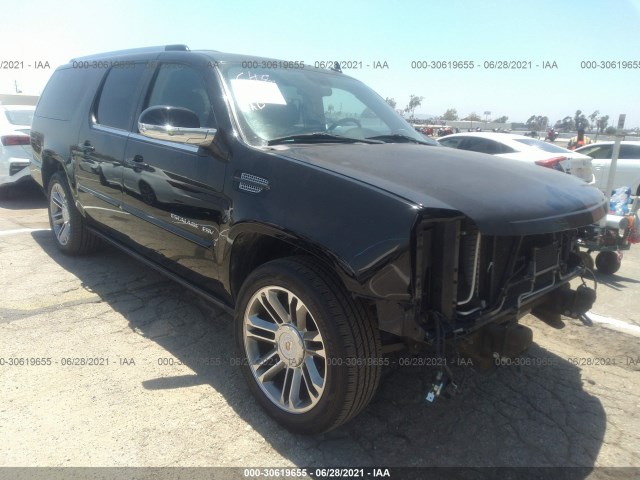 Cadillac Escalade esv (2013)