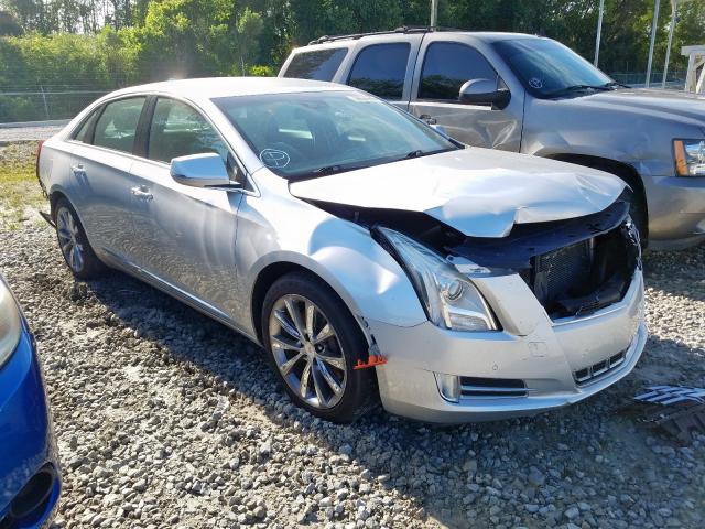 Cadillac Xts luxury (2013)