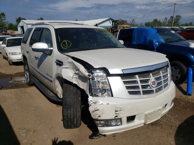 Cadillac Escalade l (2011)