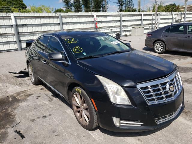 Cadillac Xts luxury (2014)