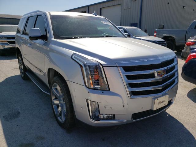 Cadillac Escalade l (2017)