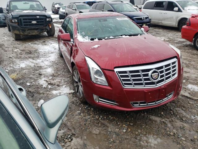 Cadillac Xts luxury (2013)