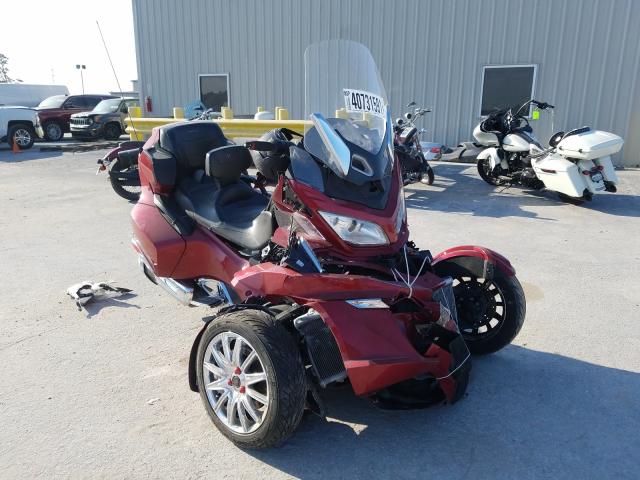 Can-am Spyder roa (2015)