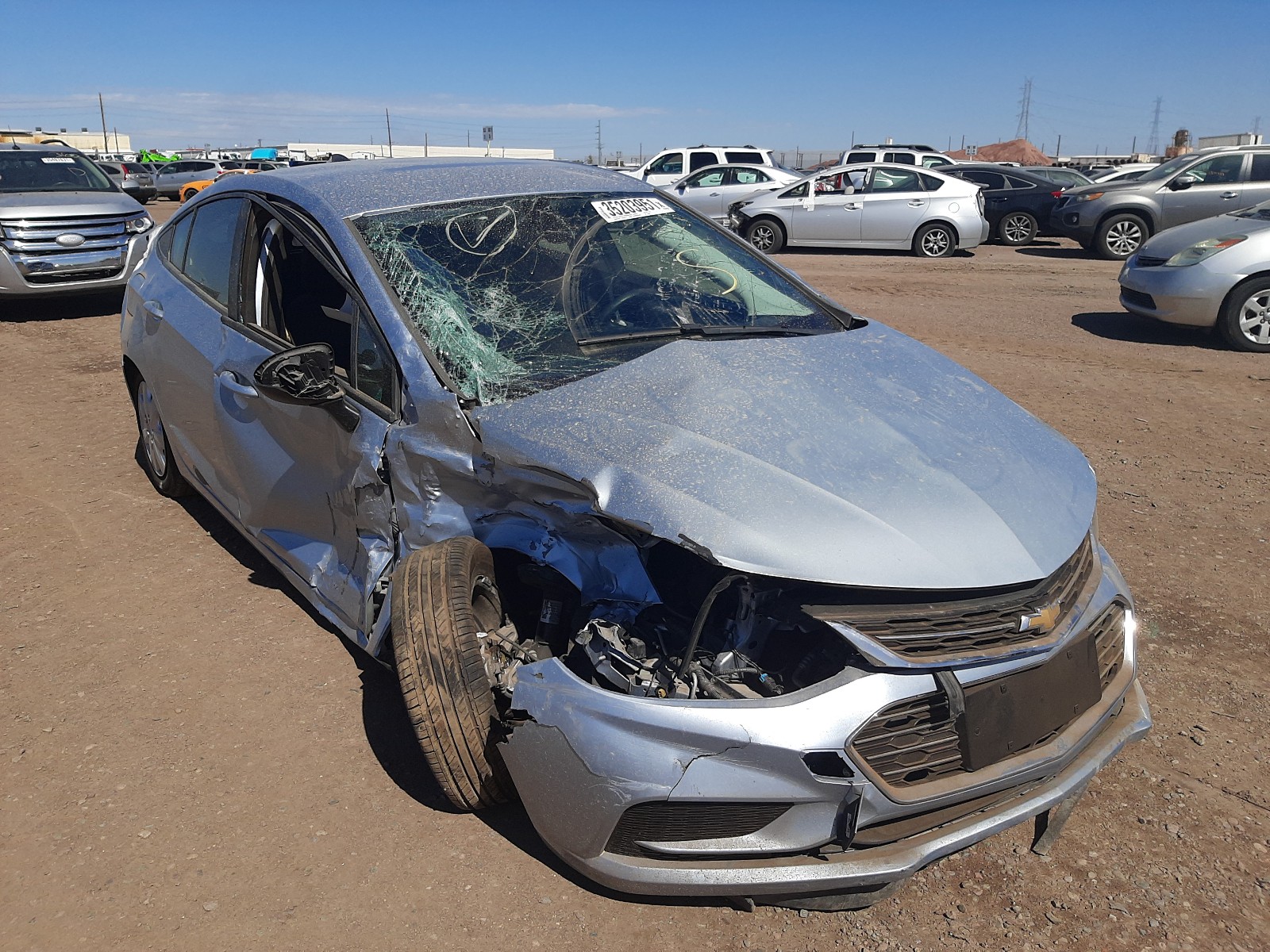 Chevrolet Cruze ls (2017)