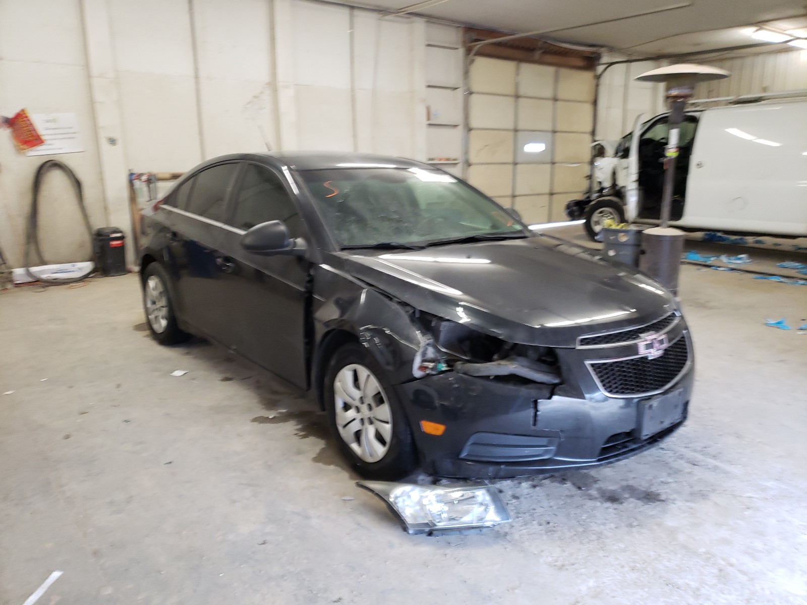 Chevrolet Cruze ls (2012)