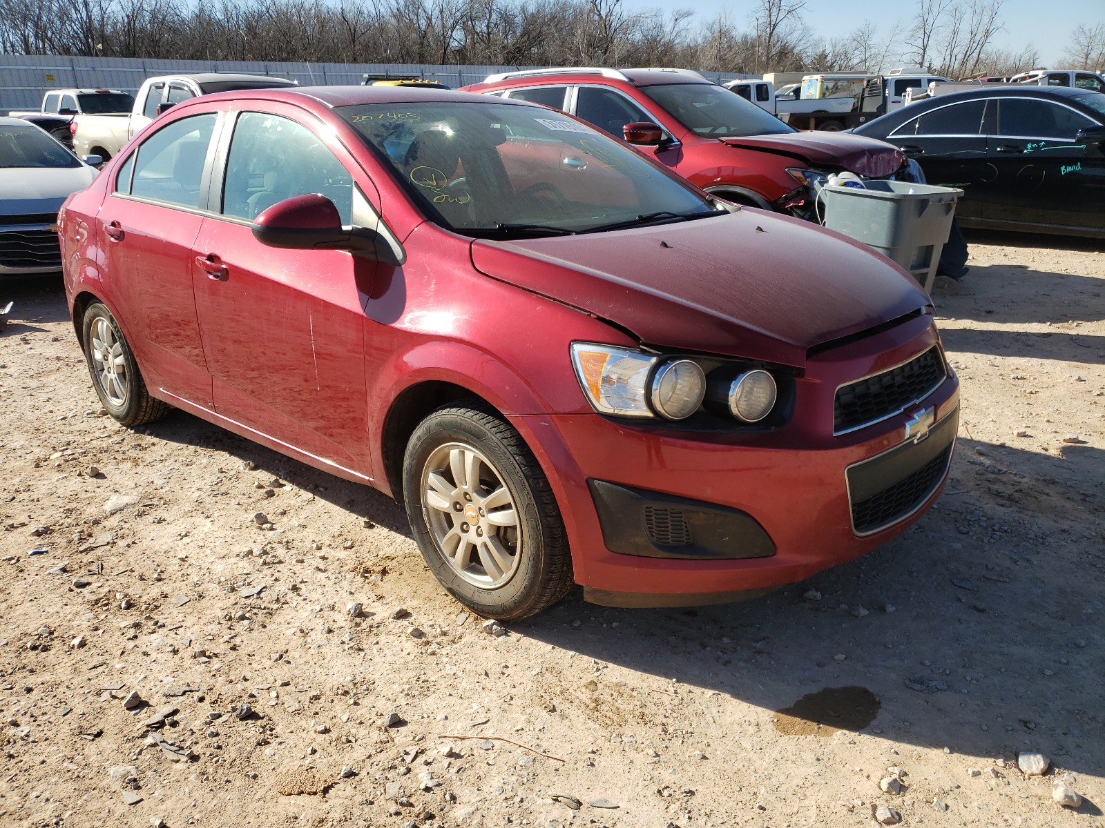 Chevrolet Sonic ls (2014)