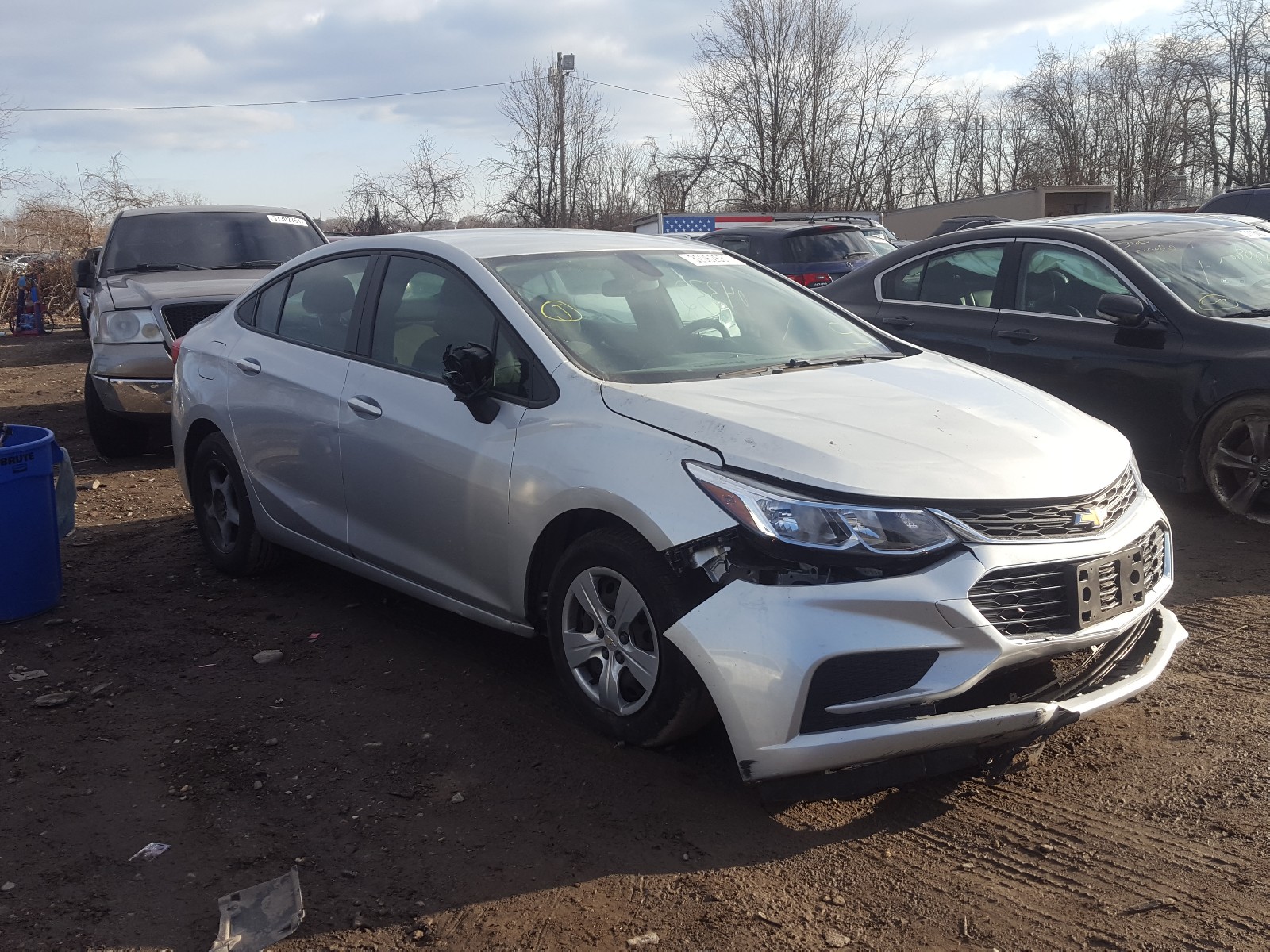 Chevrolet Cruze ls (2018)