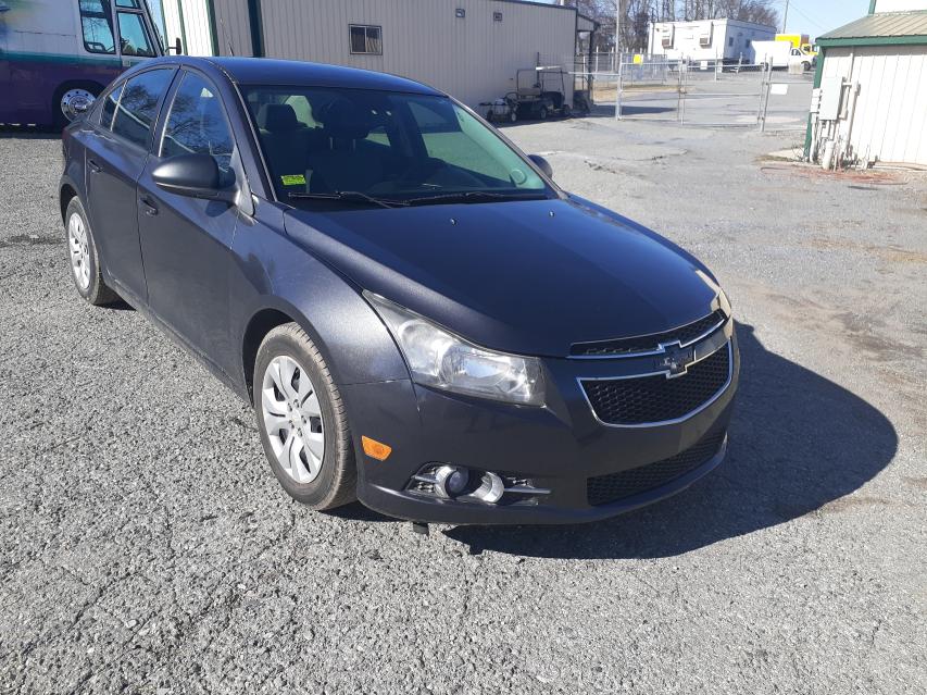 Chevrolet Cruze ls (2014)