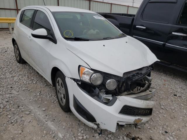 Chevrolet Sonic ls (2015)