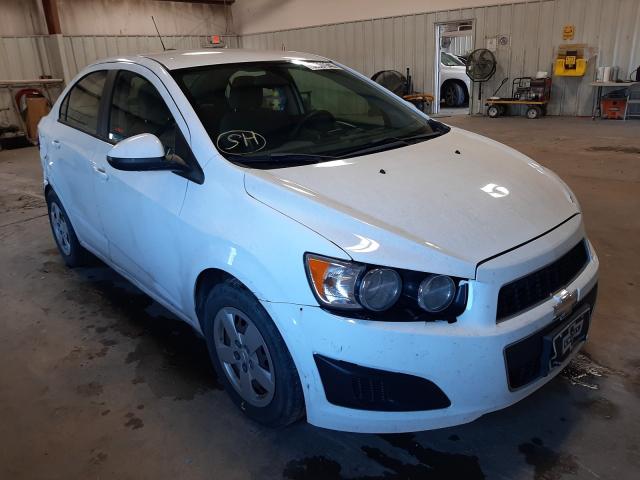 Chevrolet Sonic ls (2016)