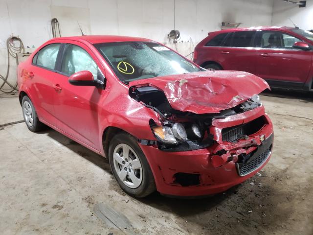 Chevrolet Sonic ls (2013)