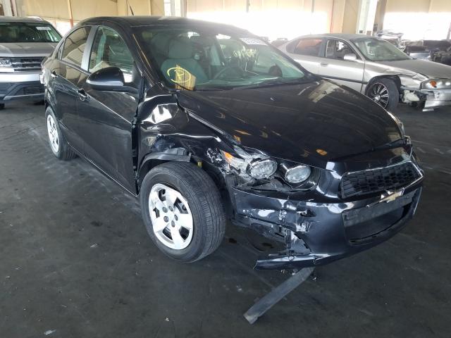 Chevrolet Sonic ls (2013)