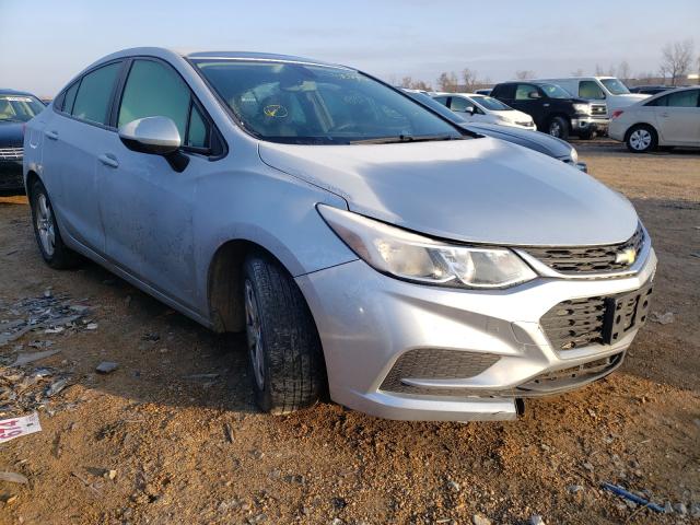 Chevrolet Cruze ls (2017)