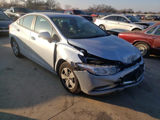 Chevrolet Cruze ls (2017)