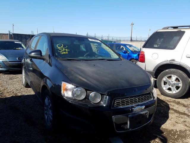 Chevrolet Sonic ls (2012)