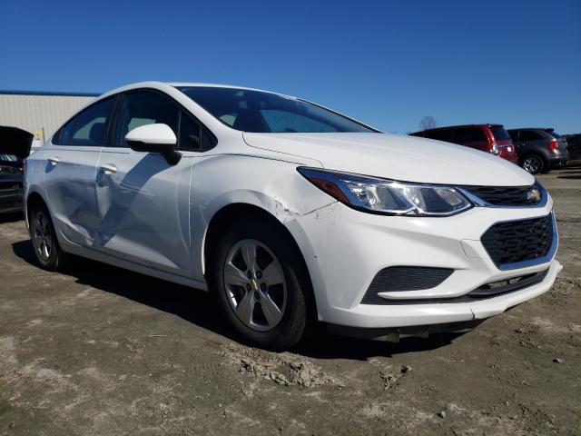 Chevrolet Cruze ls (2017)