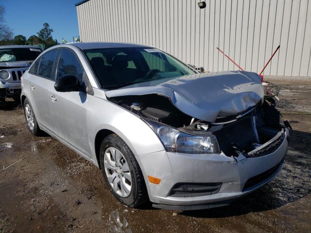 Chevrolet Cruze ls (2014)