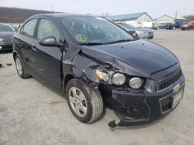 Chevrolet Sonic ls (2014)