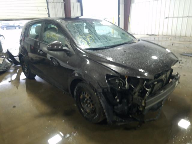 Chevrolet Sonic ls (2014)