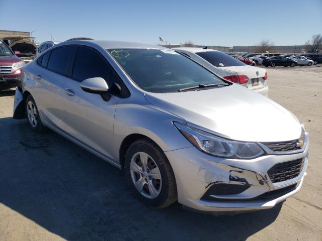 Chevrolet Cruze ls (2017)