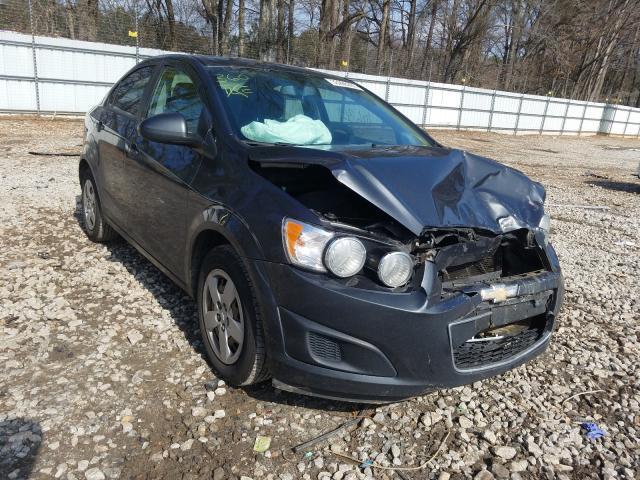 Chevrolet Sonic ls (2016)