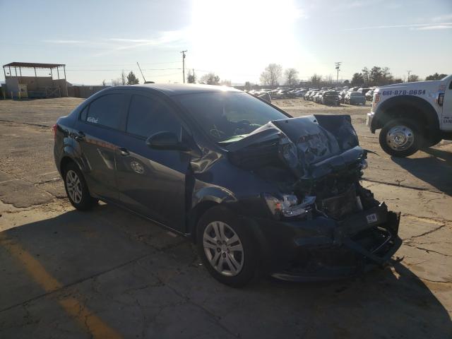 Chevrolet Sonic ls (2017)