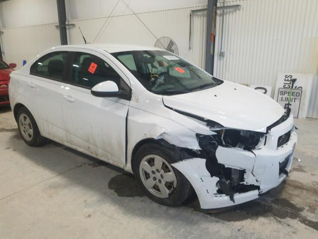 Chevrolet Sonic ls (2014)